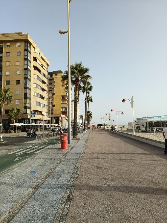 Piso Avenida Junto A La Playa Apartman Cádiz Kültér fotó